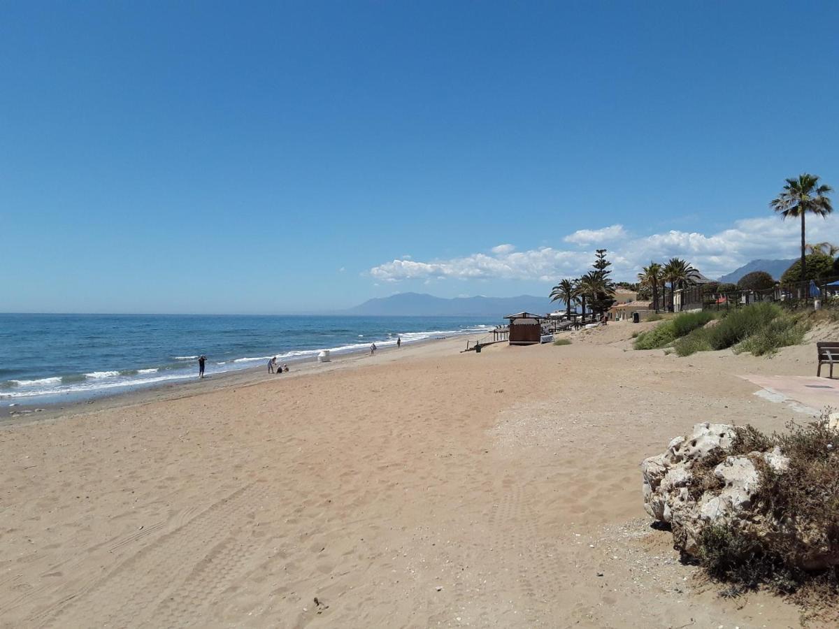 Beachfront Neptuno I, Complex,Views,Pool,Garden, Elviria Marbella Exteriér fotografie