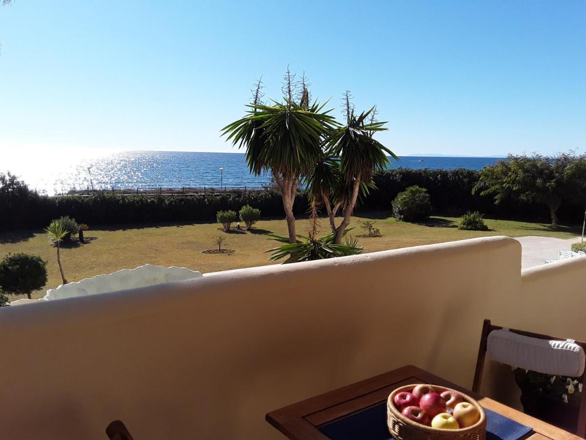 Beachfront Neptuno I, Complex,Views,Pool,Garden, Elviria Marbella Exteriér fotografie