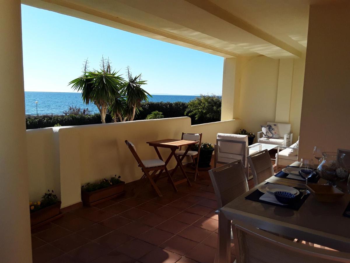 Beachfront Neptuno I, Complex,Views,Pool,Garden, Elviria Marbella Exteriér fotografie