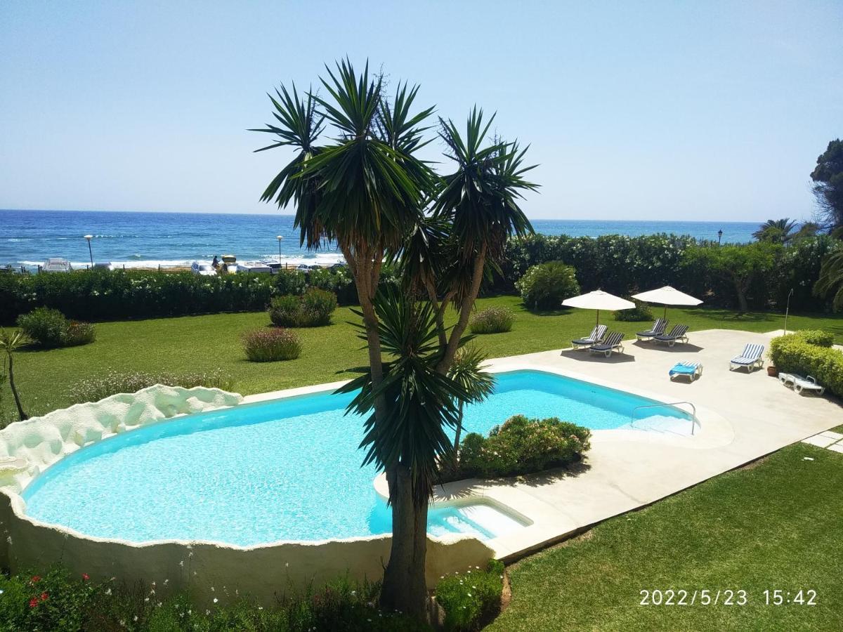 Beachfront Neptuno I, Complex,Views,Pool,Garden, Elviria Marbella Exteriér fotografie