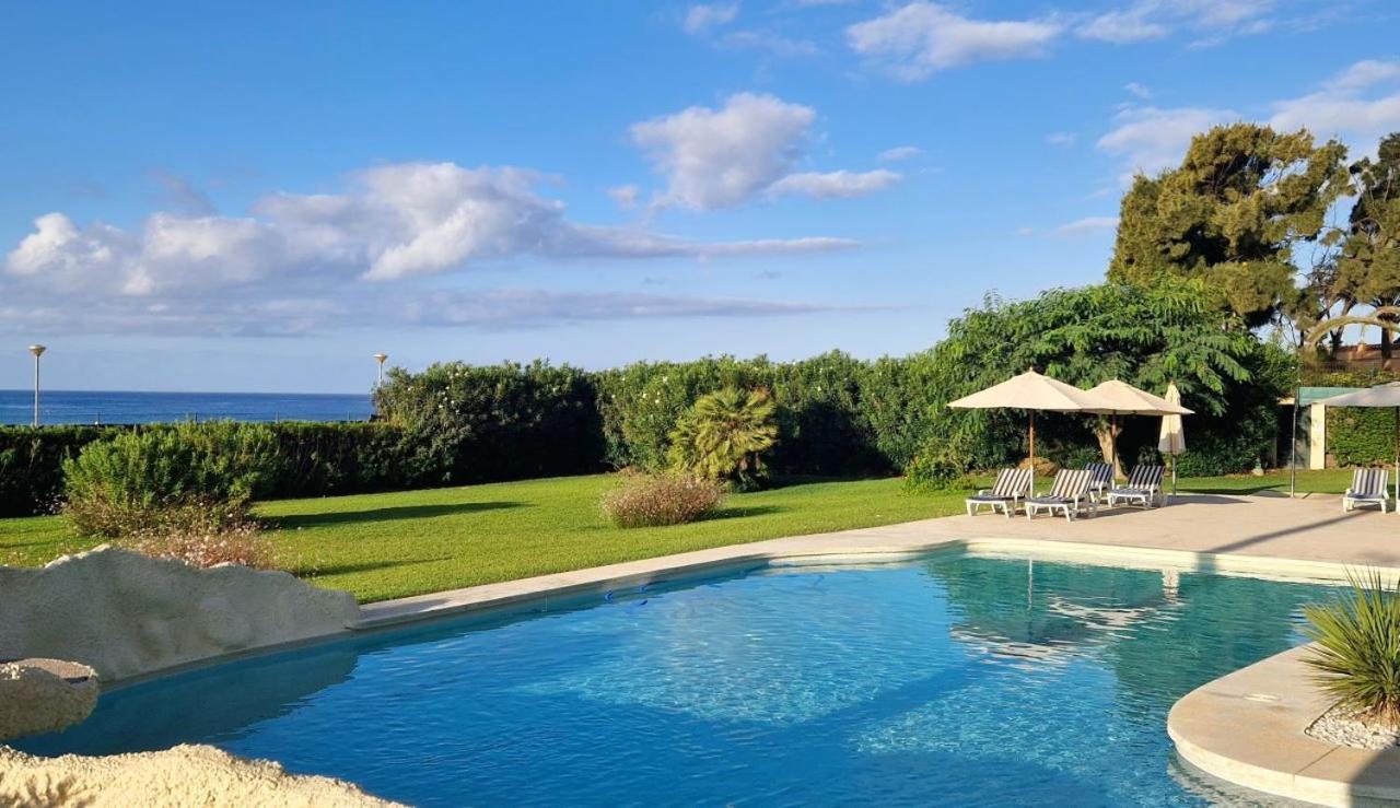 Beachfront Neptuno I, Complex,Views,Pool,Garden, Elviria Marbella Exteriér fotografie