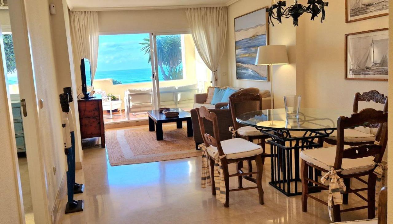 Beachfront Neptuno I, Complex,Views,Pool,Garden, Elviria Marbella Exteriér fotografie
