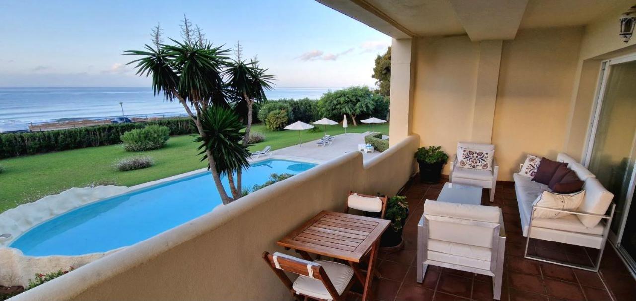 Beachfront Neptuno I, Complex,Views,Pool,Garden, Elviria Marbella Exteriér fotografie