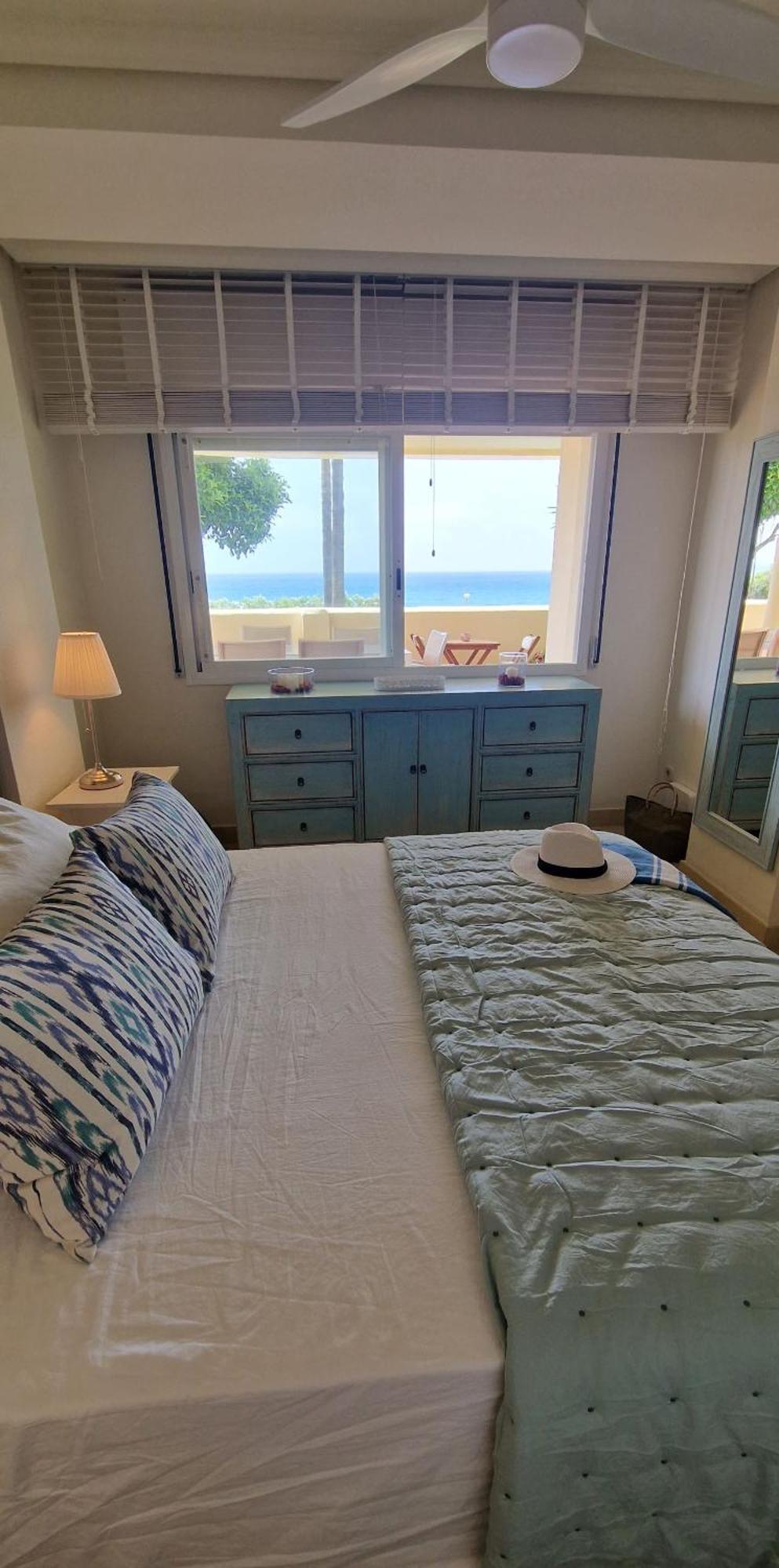 Beachfront Neptuno I, Complex,Views,Pool,Garden, Elviria Marbella Exteriér fotografie